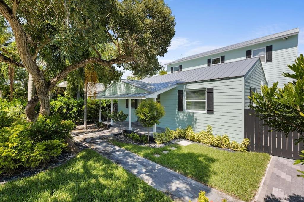 Las Olas Villa With Heated Salt Water Pool フォート・ローダーデール エクステリア 写真